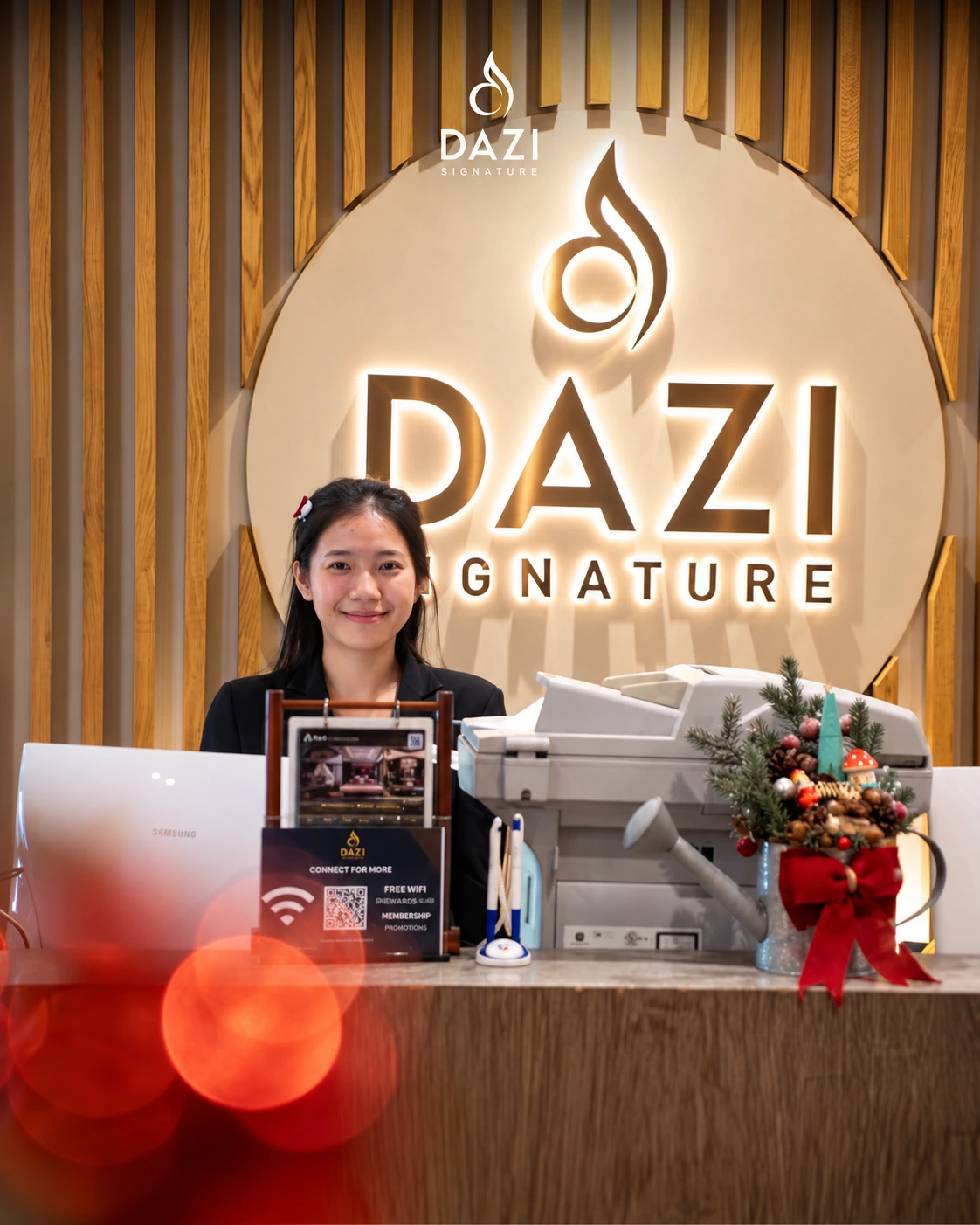 Quầy lễ tân Dazi Signature Bến Thành