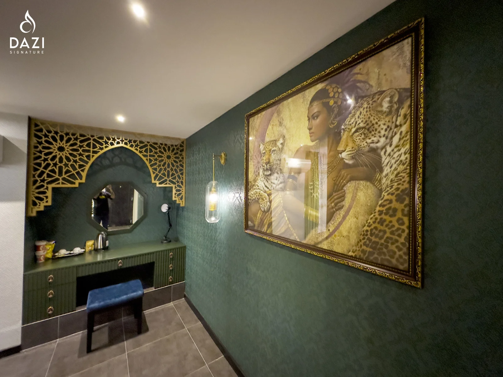 Arabian Room - view 7