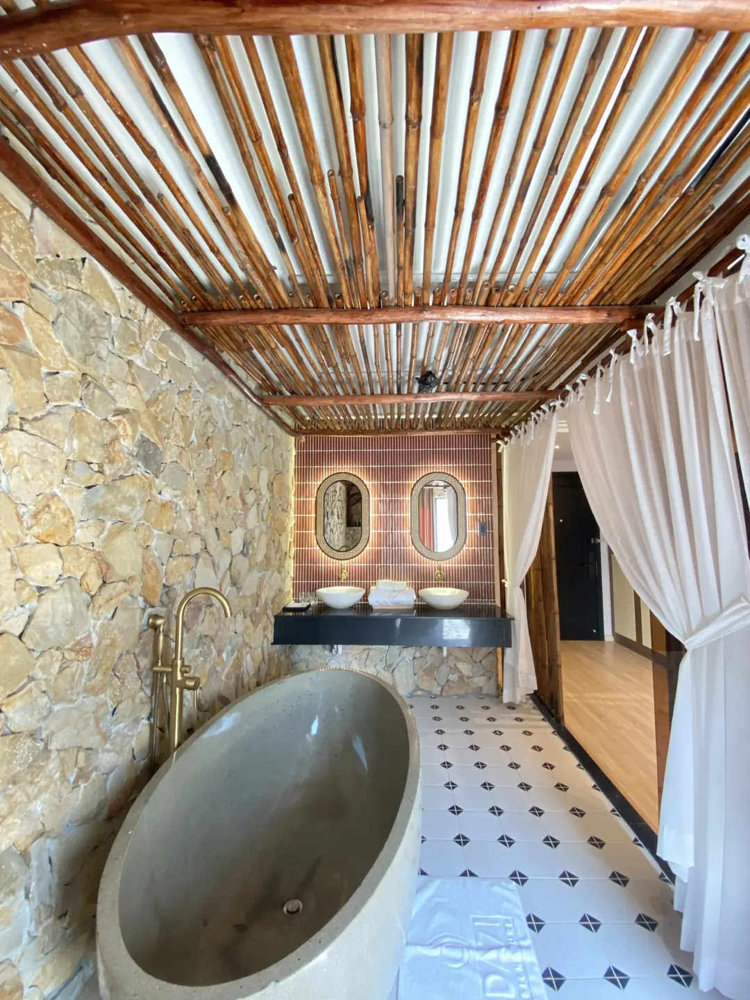 Phòng Resort - Dazi Signature Bến Thành
