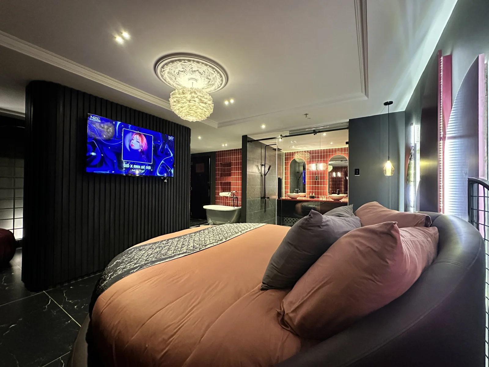 Heaven Room - view 8