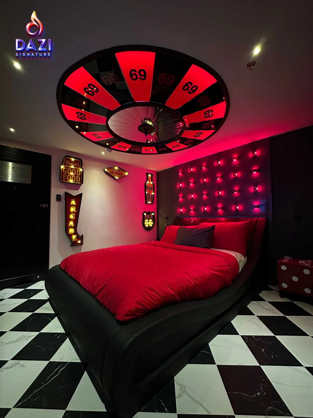 Las Vegas Room - view 5
