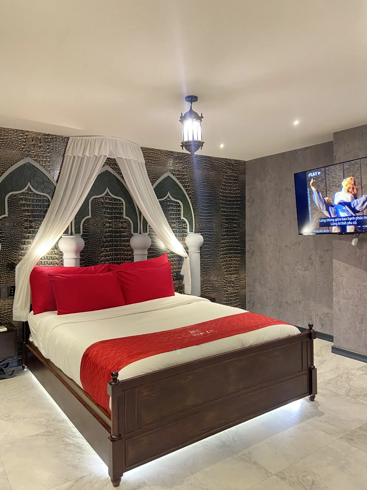Persian Room - view 6